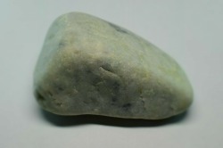 糸魚川産　翡翠原石　