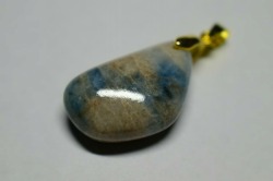 糸魚川産　ペンダントトップ