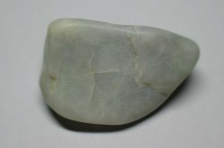 糸魚川産　翡翠原石