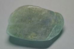 糸魚川産　翡翠原石
