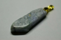 糸魚川産　ペンダントトップ
