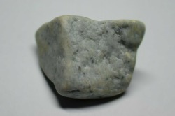 糸魚川産　翡翠原石