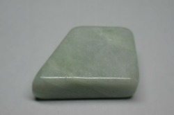 糸魚川産　翡翠原石