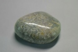 糸魚川産　翡翠原石