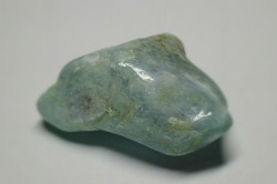 糸魚川産　翡翠原石