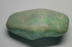 糸魚川産　翡翠原石　