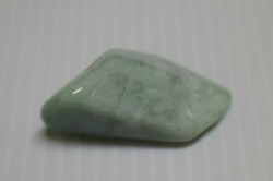 糸魚川産　翡翠原石