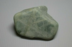 糸魚川産　翡翠原石