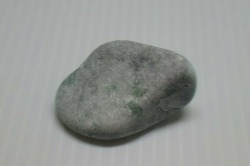 糸魚川産　翡翠原石