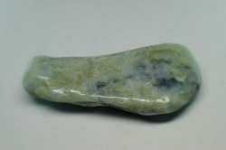 糸魚川産　翡翠原石　