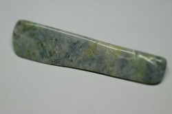 糸魚川産　翡翠原石