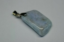 糸魚川産　ペンダントトップ