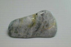 糸魚川産　翡翠原石