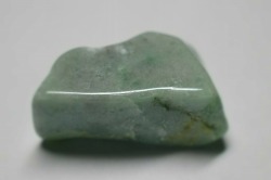 糸魚川産　翡翠原石