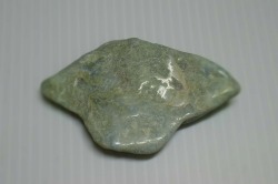 糸魚川産　翡翠原石