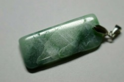糸魚川産　ペンダントトップ