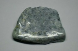 糸魚川産　翡翠原石