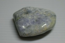 糸魚川産　翡翠原石