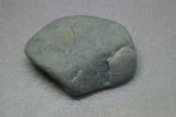 糸魚川産　翡翠原石