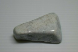 糸魚川産　翡翠原石