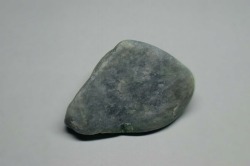 糸魚川産　翡翠原石