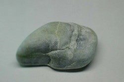 糸魚川産　翡翠原石