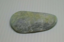 糸魚川産　翡翠原石