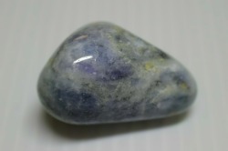 糸魚川産　翡翠原石