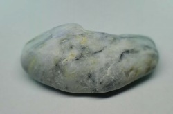 糸魚川産　翡翠原石