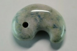 糸魚川産翡翠　勾玉　31mm