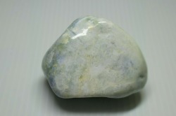 糸魚川産　翡翠原石