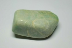 糸魚川産　翡翠原石　