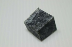 糸魚川産　翡翠原石