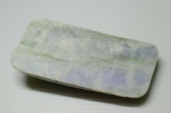 糸魚川産　翡翠原石　板
