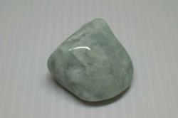 糸魚川産　翡翠原石