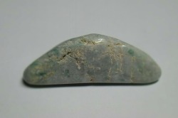 糸魚川産　翡翠原石