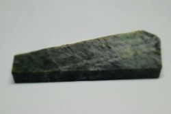 糸魚川産　翡翠原石　板