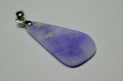 糸魚川産　ペンダントトップ