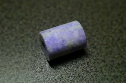管玉