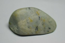 糸魚川産　翡翠原石　　