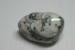 糸魚川産　翡翠原石