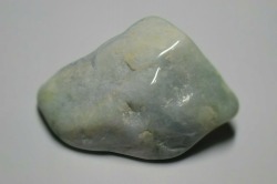 糸魚川産　翡翠原石