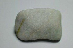 糸魚川産　翡翠原石