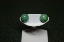 ピアス