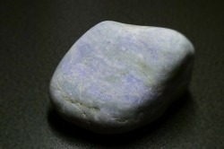 糸魚川産　翡翠原石