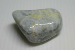 糸魚川産　翡翠原石