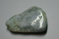 糸魚川産　翡翠原石