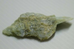 糸魚川産　翡翠原石