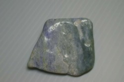 糸魚川産　翡翠原石
