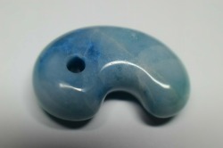 糸魚川産翡翠　勾玉　27mm